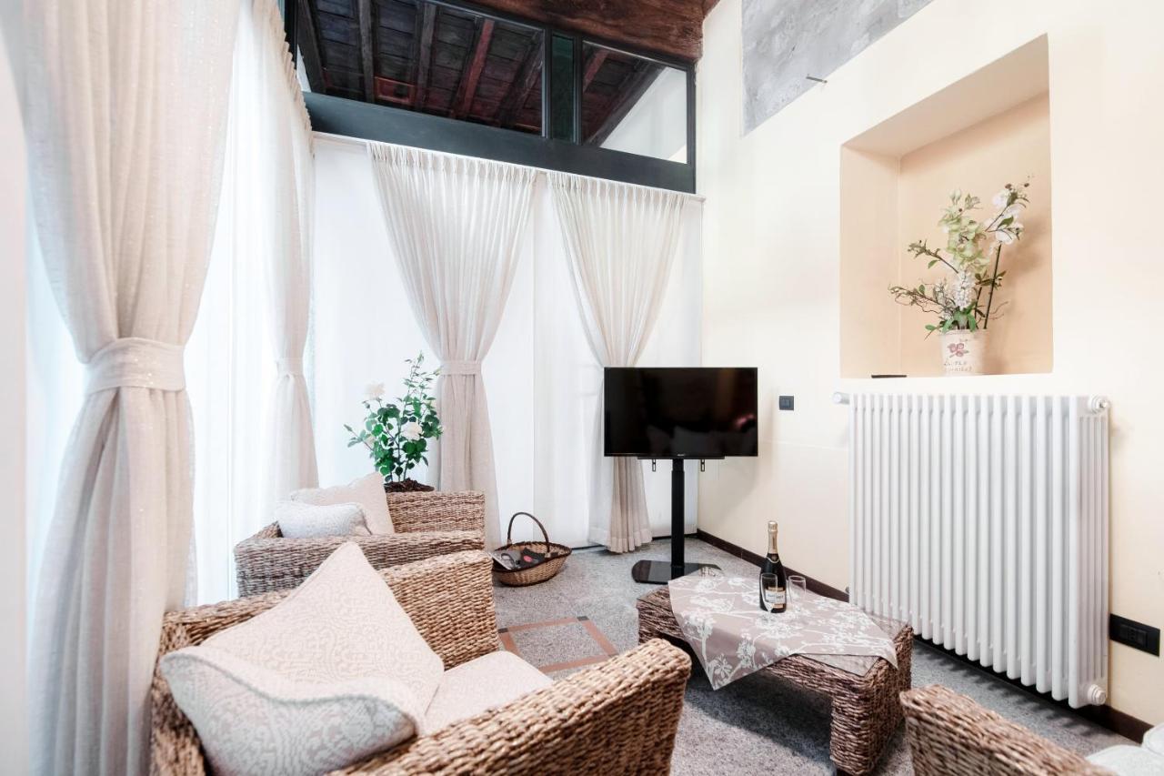 Historical Suites - The House Of Travelers كومو المظهر الخارجي الصورة