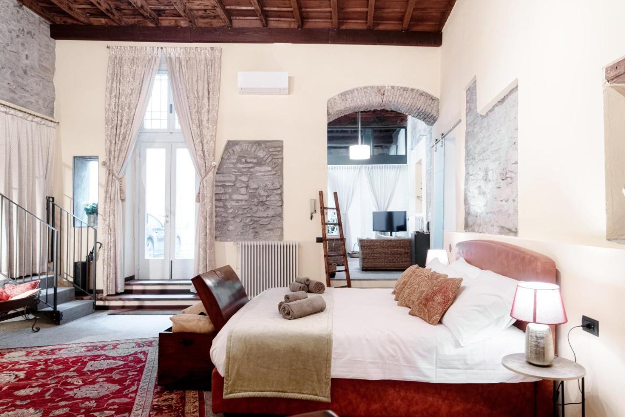 Historical Suites - The House Of Travelers كومو المظهر الخارجي الصورة