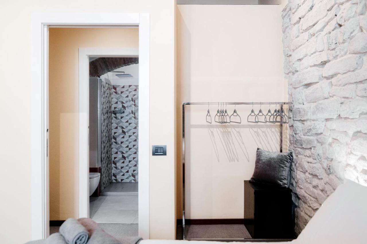 Historical Suites - The House Of Travelers كومو المظهر الخارجي الصورة