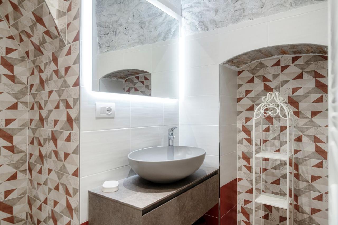 Historical Suites - The House Of Travelers كومو المظهر الخارجي الصورة