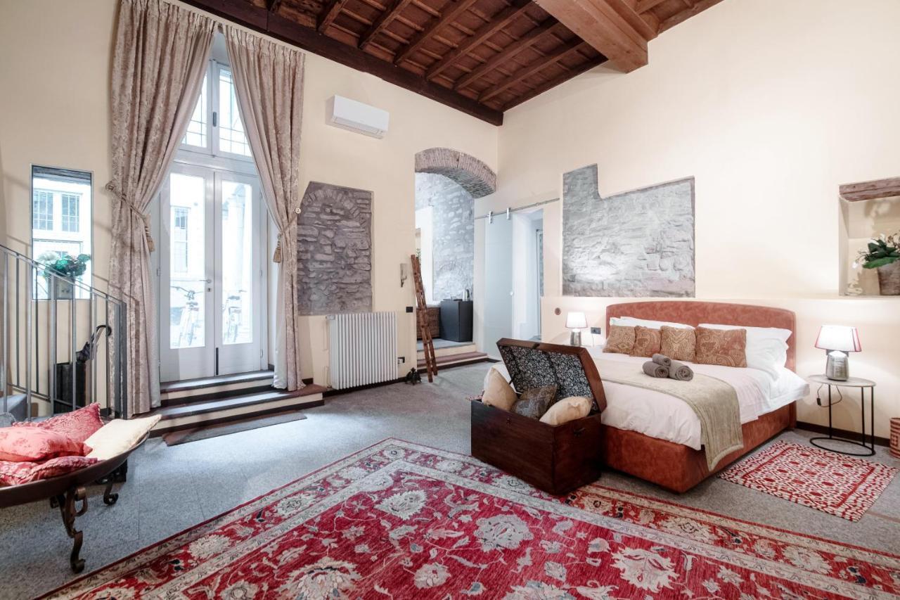 Historical Suites - The House Of Travelers كومو المظهر الخارجي الصورة
