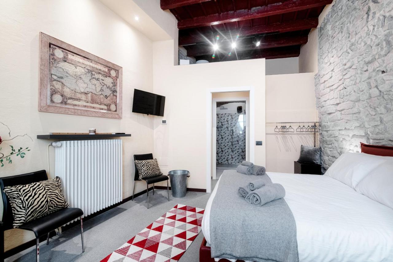 Historical Suites - The House Of Travelers كومو المظهر الخارجي الصورة