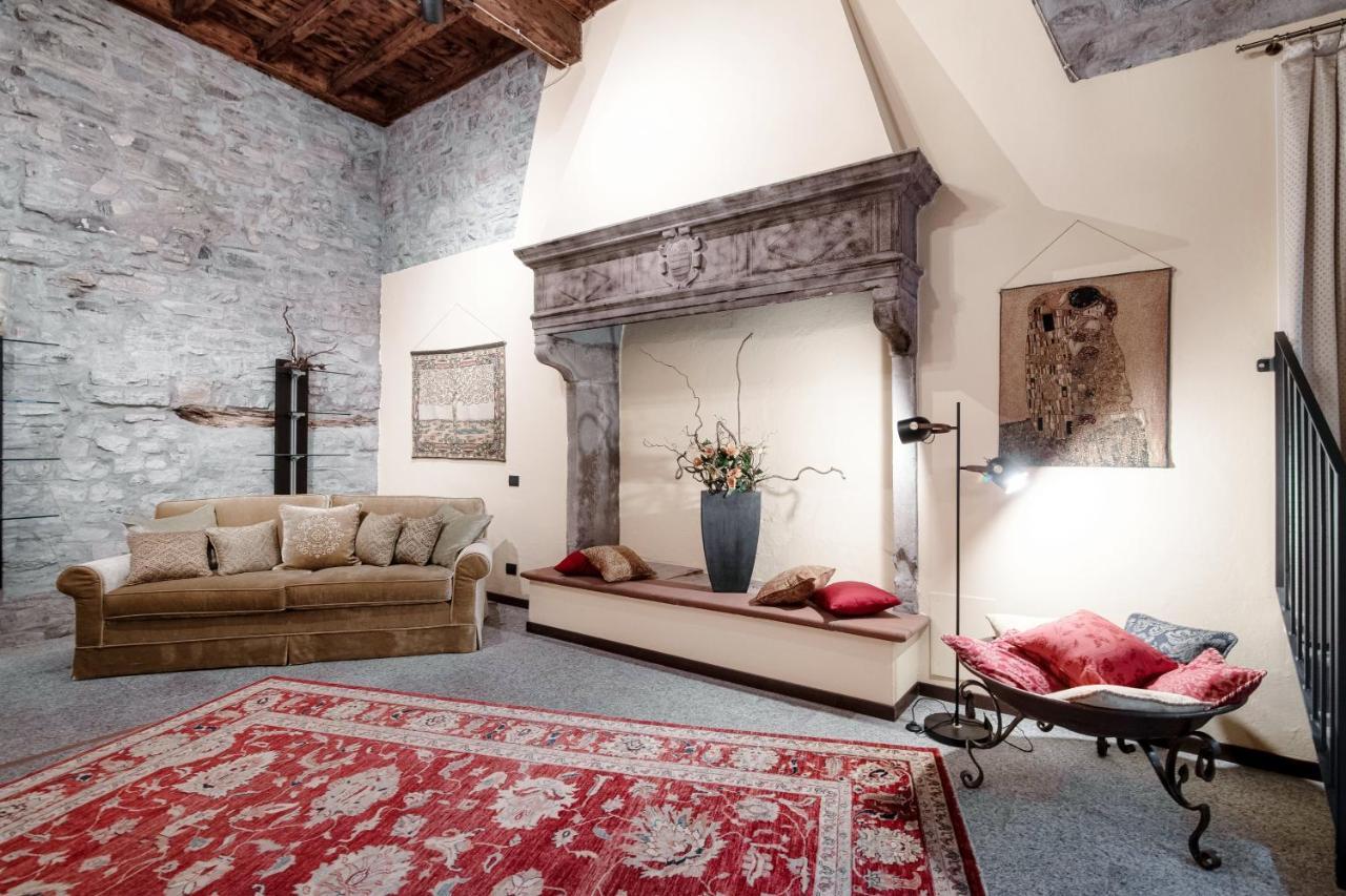 Historical Suites - The House Of Travelers كومو المظهر الخارجي الصورة